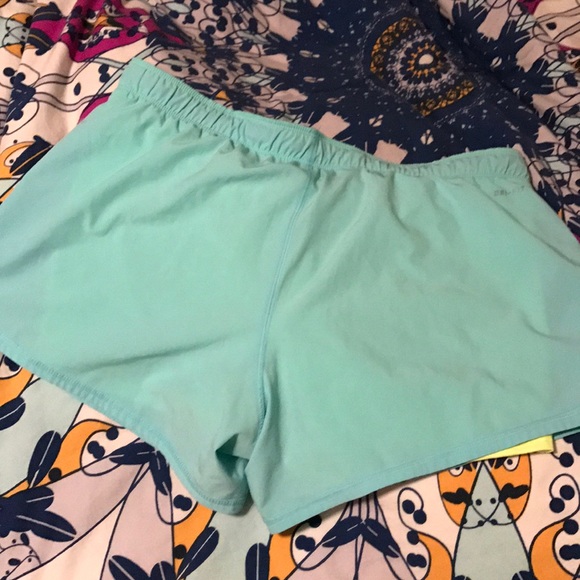 Nike shorts w/ spandex - Picture 4 of 5